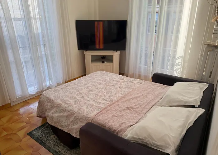 3 Pieces 5 Min Apartment
